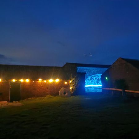 Lincoln Big Green Dome, Hot Tub, Projector, Firepit Washingborough Buitenkant foto